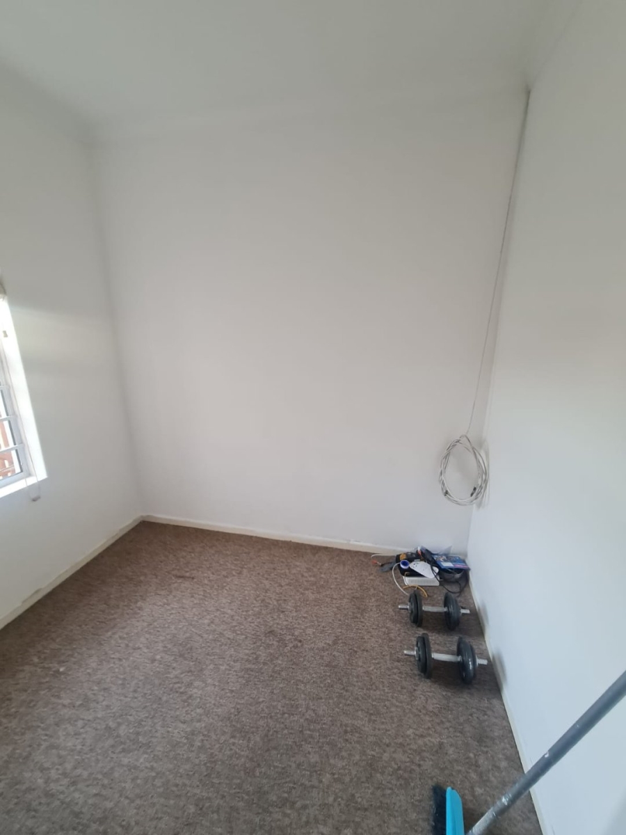 3 Bedroom Property for Sale in Silversands Western Cape